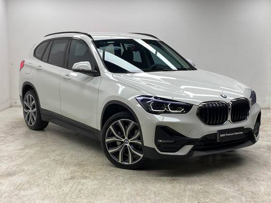 BMW X1 2.0 16V TURBO ACTIVEFLEX SDRIVE20I OUTDOOR 4P AUTOMÁTICO BMW X1 2.0 16V TURBO ACTIVEFLEX SDRIVE20I OUTDOOR 4P AUTOMÁTICO